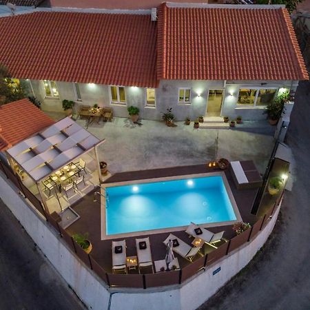 Villa Roxanne Galatás 외부 사진