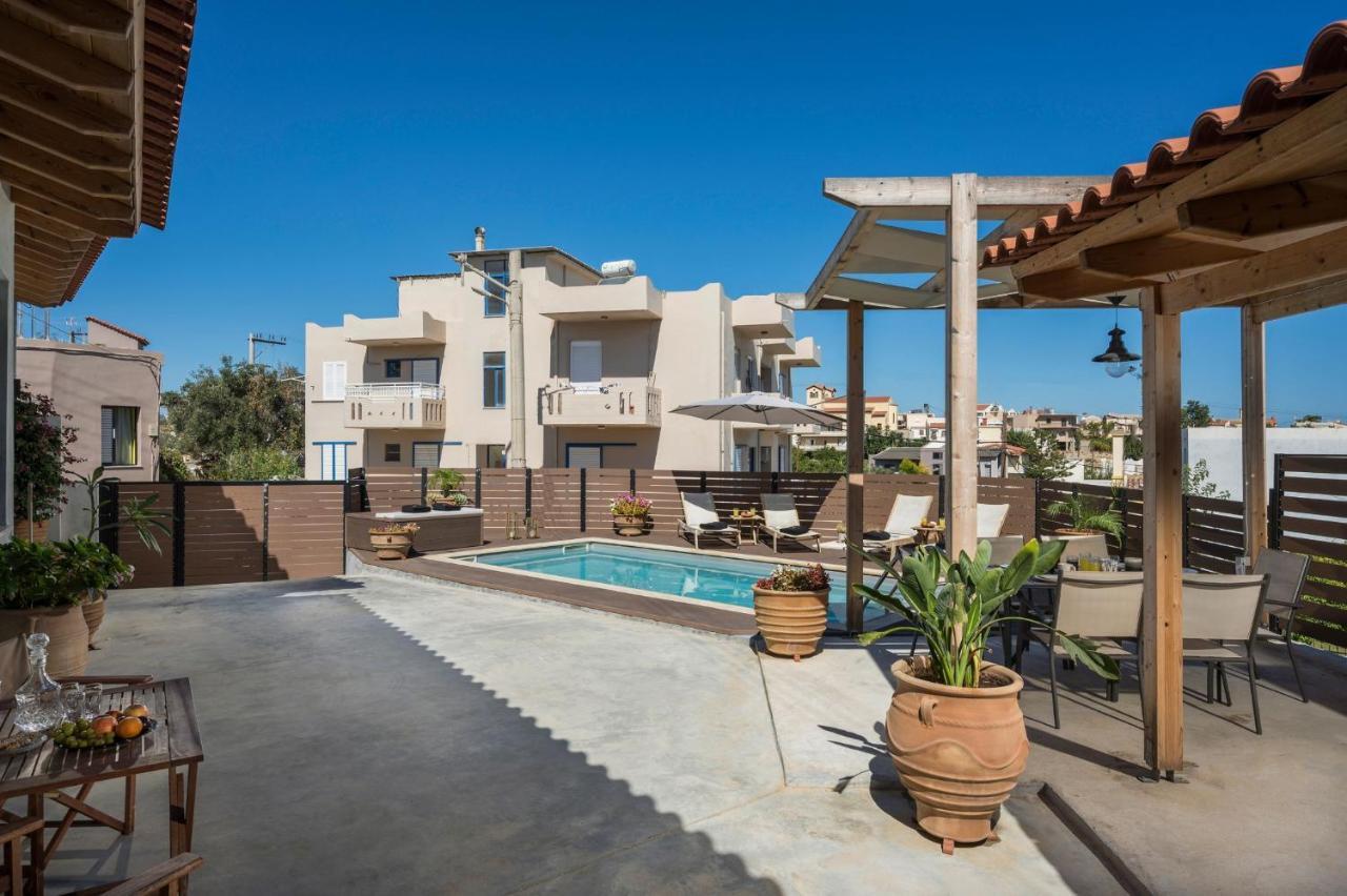 Villa Roxanne Galatás 외부 사진