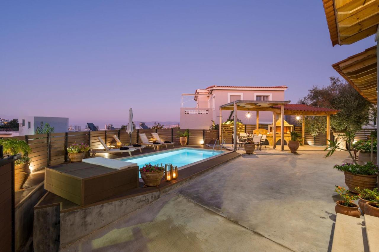 Villa Roxanne Galatás 외부 사진